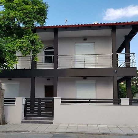 Fantastic Four Apartments Néoi Epivátai Eksteriør billede