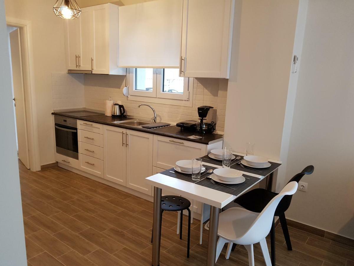 Fantastic Four Apartments Néoi Epivátai Eksteriør billede