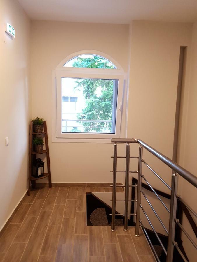 Fantastic Four Apartments Néoi Epivátai Eksteriør billede